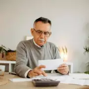 Low-Income Pensioners Lose £7,700 in DWP Benefits Compared to Wealthier Retirees