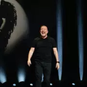 Ricky Gervais Claps Back at Critics Over Netflix Special 'Mortality'