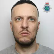 Stalker jailed for 400 calls in six days after breaching bail ban