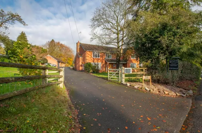 Barston Village Named Among Britain's Most Posh, Praised for Transport Links