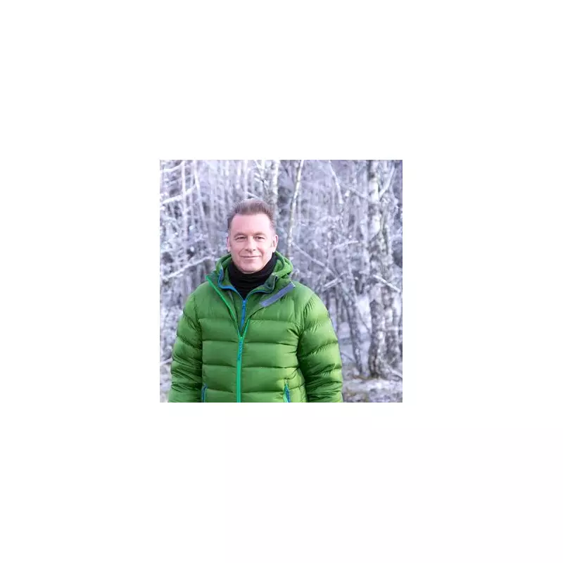 Chris Packham's Warning: UK Bird Feeding May Need to Stop to Halt Disease