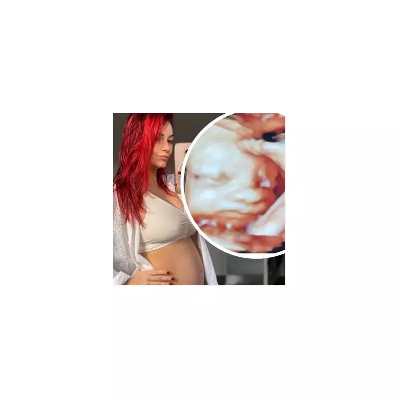 Dianne Buswell Shares First 4D Scan of Baby Boy: 'Extremely Grateful'