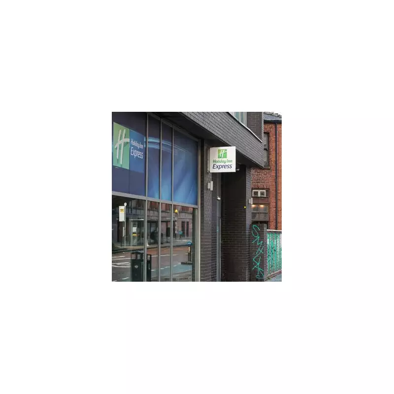 Homeless Men Denied Warmth at Holiday Inn in -6C Manchester Freeze