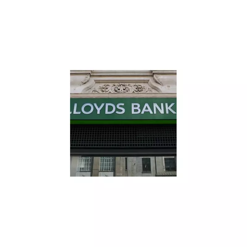 Lloyds Bank: Drivers Overestimate EV Costs by £5,000