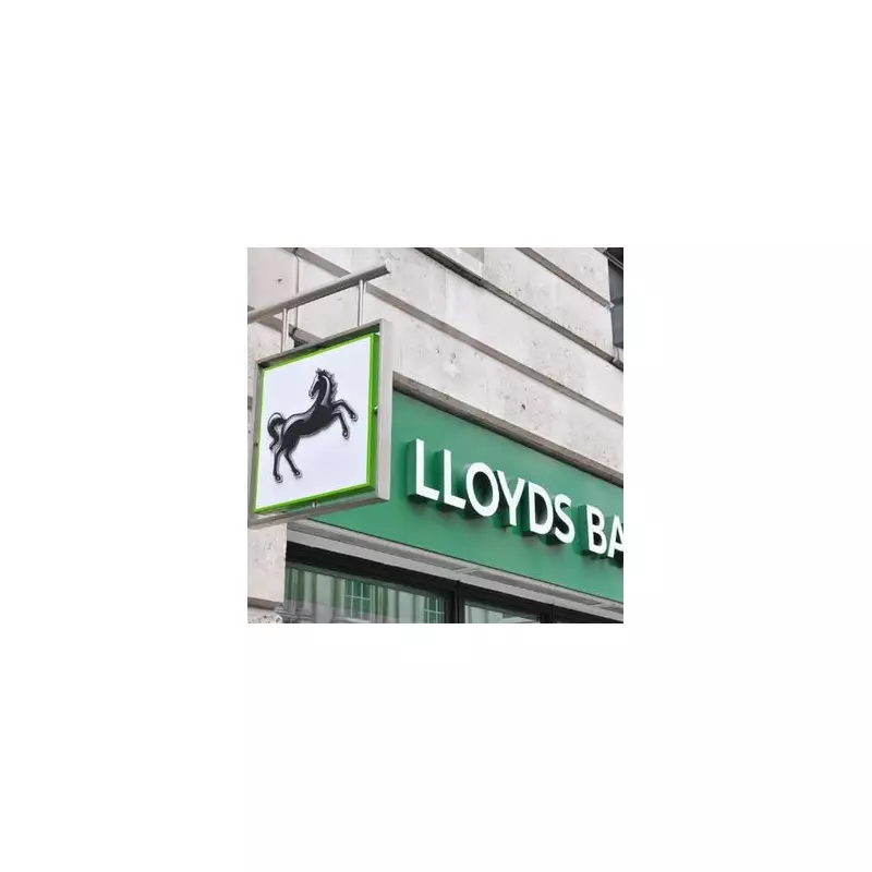 Lloyds Bank Offers £250 Switching Bonus on Three Premium Club Accounts
