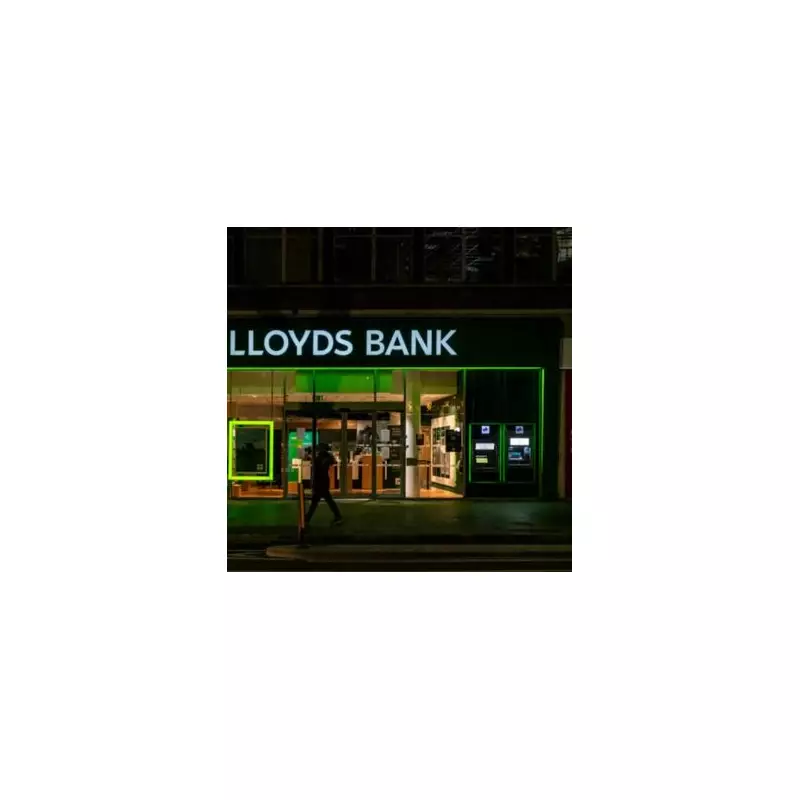Lloyds Bank Shuts 5 Branches This Week Amid 71 UK Closures