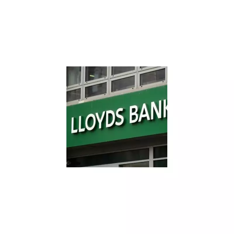 Lloyds Bank Urges Customers to Call 0345 604 9956 Over Missing Switch Cash