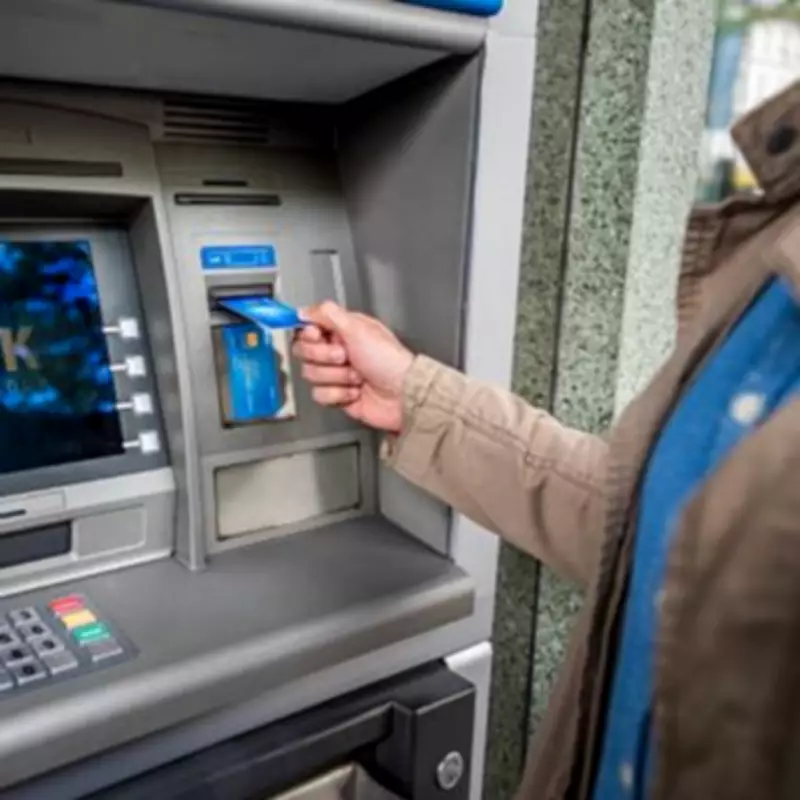 Lloyds Banking Group to Shut 71 High Street Branches Across UK in 2026