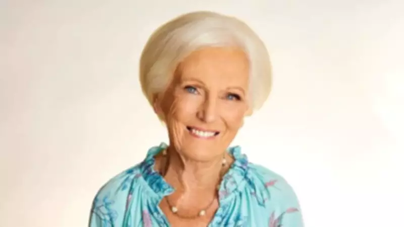 Mary Berry's £3 Honey Mustard Chicken Traybake Proves Quick Dinners Can Be Delicious