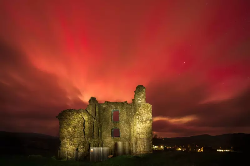 Midlands Stargazers Witness Dazzling Northern Lights Display in 2026