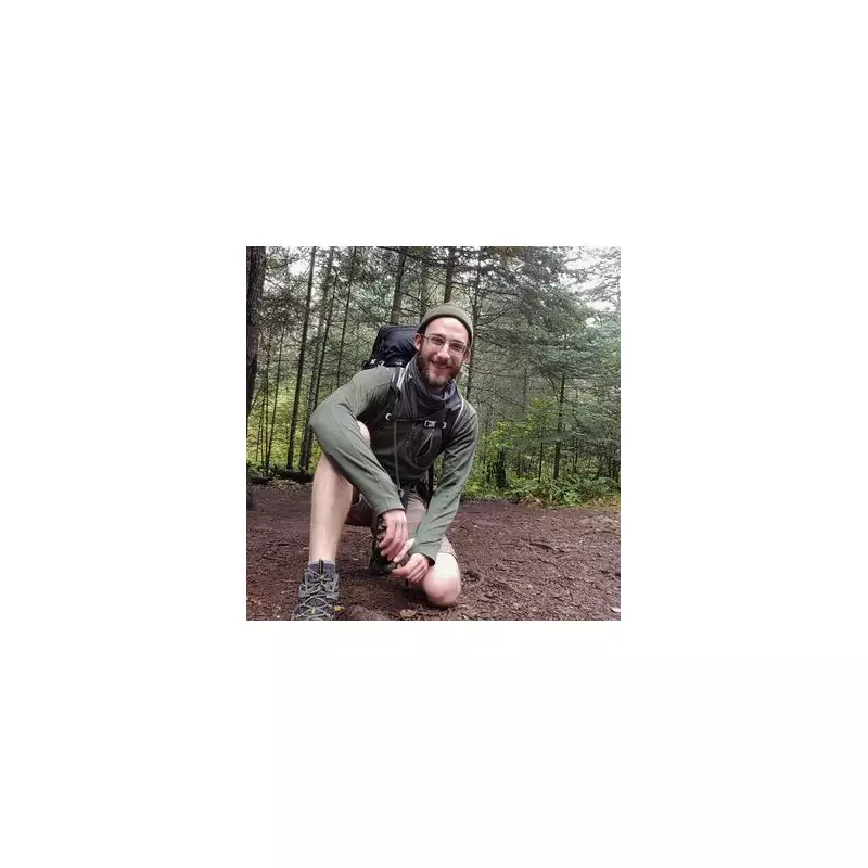 Minneapolis Nurse Alex Pretti Fatally Shot by ICE Agents: Conflicting Accounts Emerge