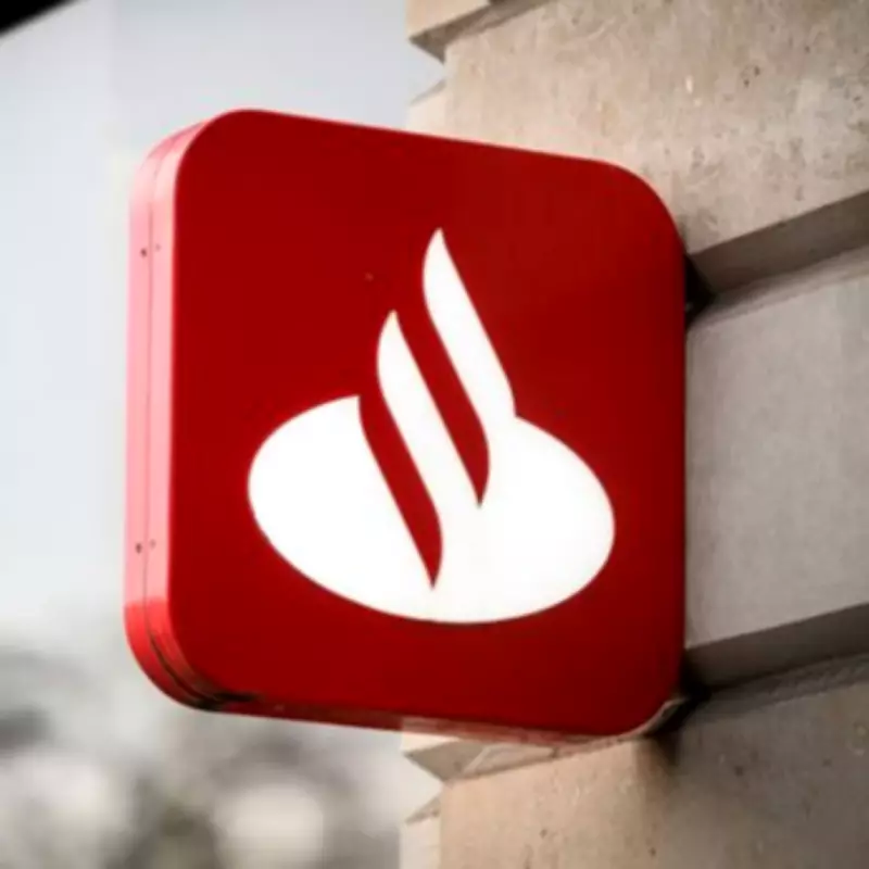 Santander Offers £200 Cash and £25 Amazon Voucher for Current Account Switches