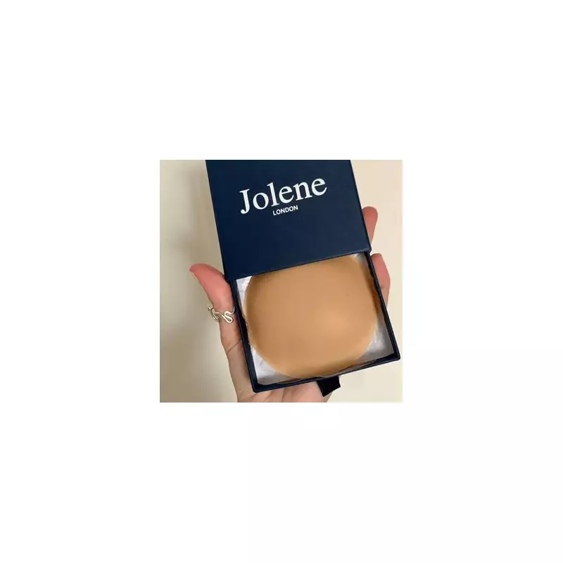 Shoppers Praise £15 Bra Alternative to Avoid 'Friends' Nipple Moment