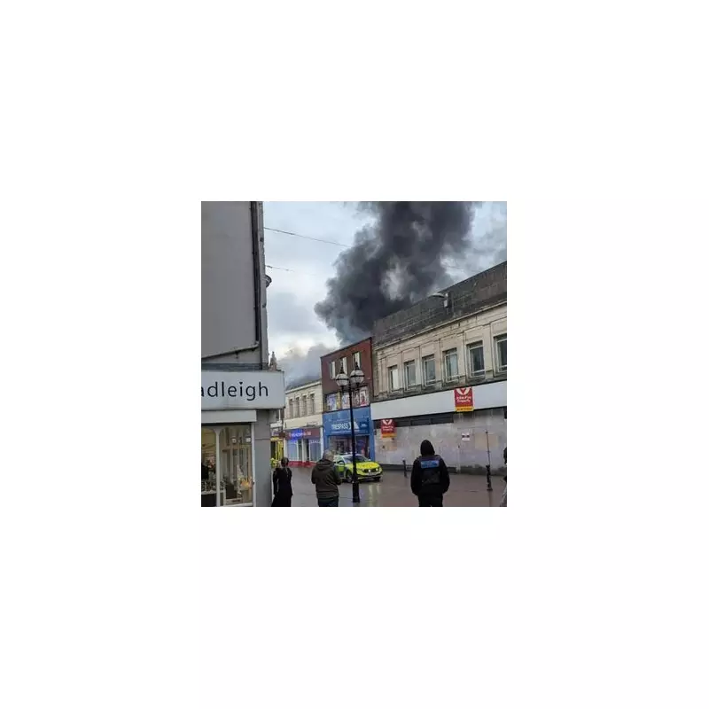 Stafford vape shop fire: Town centre evacuated as 'Cloud Town' blaze billows black smoke