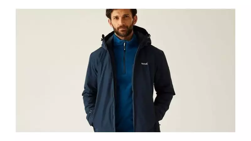 Stay Dry & Warm: Regatta's Thornridge Jacket Slashed to £23.80