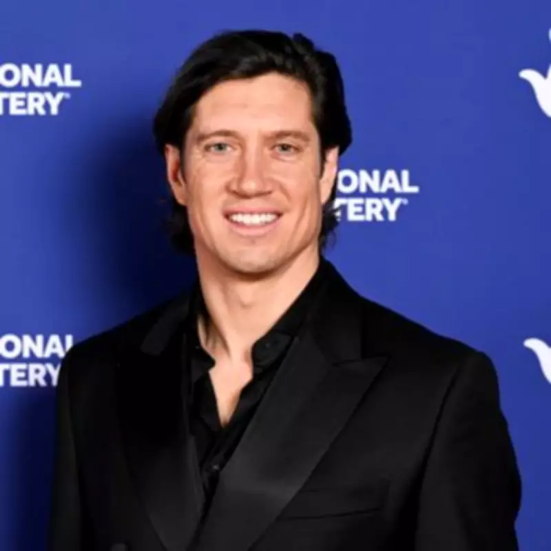 Vernon Kay's Surprise at Midlands 'Wonkiest Pub' Fate on BBC Radio 2