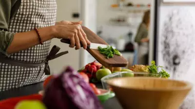 7 Expert Tips for a Healthy Plant-Based Diet in Later Life