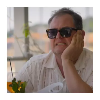 Alan Carr reveals trust issues are keeping him from dating after divorce