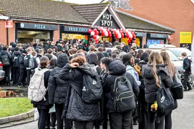 Birmingham Chippy's 20p Chip Throwback Draws Hundreds of Queuing Kids