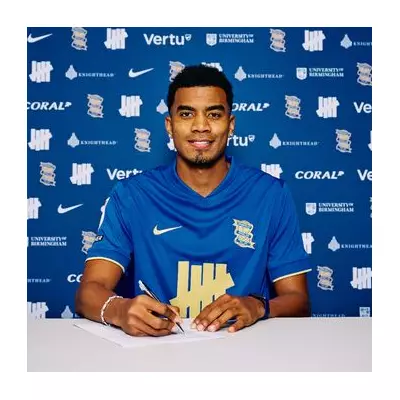 Birmingham City Sign Colombian Midfielder Jhon Solis from Girona