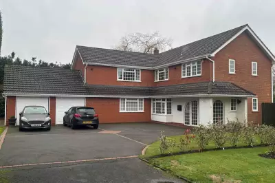 Birmingham's 'Millionaire's Row' Home Heads to Auction with £870k+ Guide