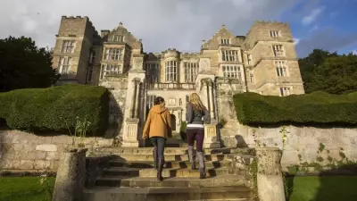 Historic Fountains Hall Seeks New Volunteers After 10-Year Hiatus