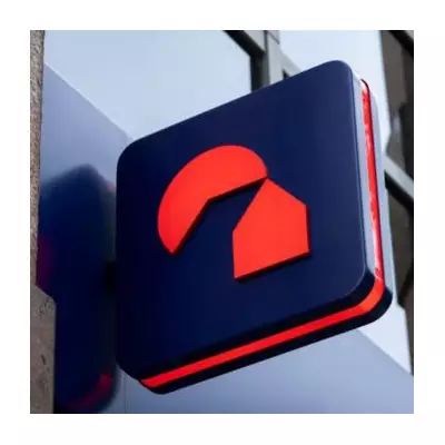 Nationwide Warns of 'Interesting' Cash Surge Amid Bank Branch Closures