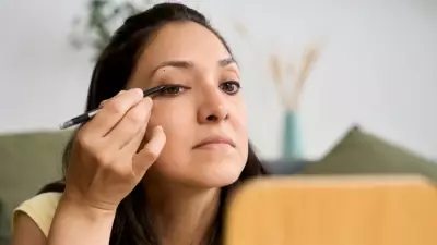 Victoria Beckham's Satin Kajal Liner Launches New Gold & Silver Shades