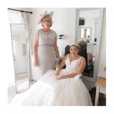 Warwickshire Bride, 31, Dies 7 Weeks After Wedding Amid Brain Tumour Battle