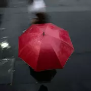 32-Hour Deluge: Met Office Issues Yellow Rain Warning for 5 UK Regions