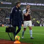 Aston Villa Injury Crisis: John McGinn Forced Off Against Everton