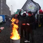 Birmingham bins strike: No 'viable' return to talks as council praised for 'fortitude'