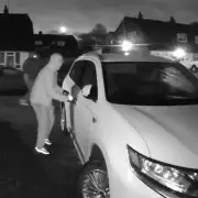 CCTV Footage Shows Car Thieves Steal Mitsubishi Outlander in Under 20 Seconds in Dudley