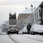 Drivers Risk £60 Fine for Icy Windscreens as Met Office Issues Warnings
