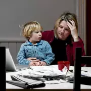 UK Debt Crisis Deepens: 400,000 Sought Help in 2025 as Average Debt Hits £8,900