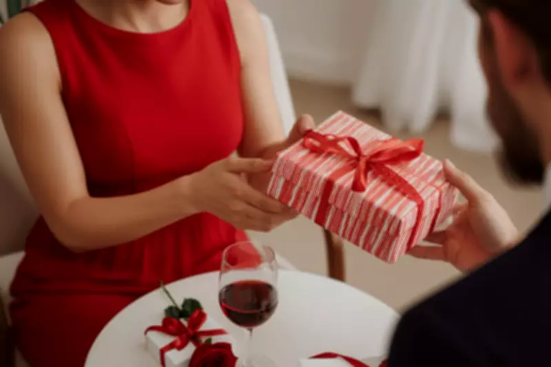 Beauty Editor's Top Valentine's Day Fragrances: Luxe Scents for Gifting