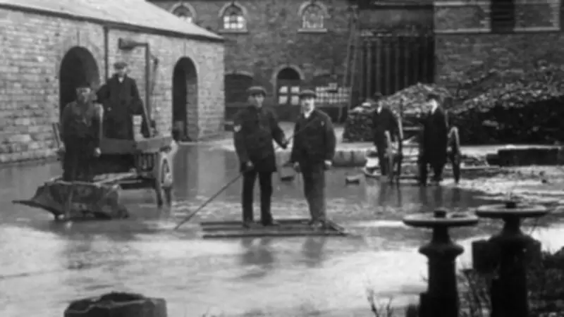 Bollington's Historic Floods and Bygone Days: A Journey Through Macclesfield Archives