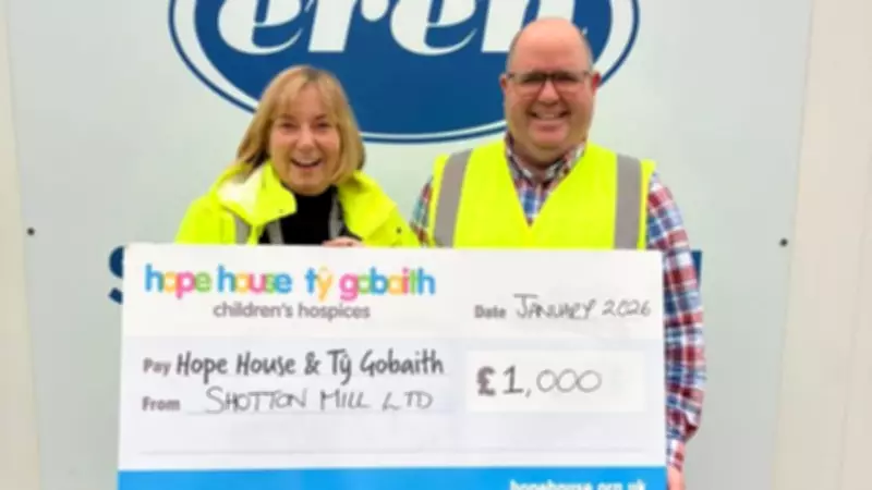 Deeside Paper Mill Donates £1,000 to Local Children's Hospice