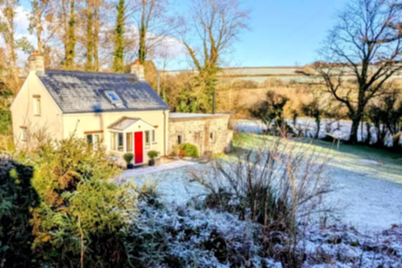 Discovering Dylan Thomas's Wales: A Snowy Retreat in Pembrokeshire