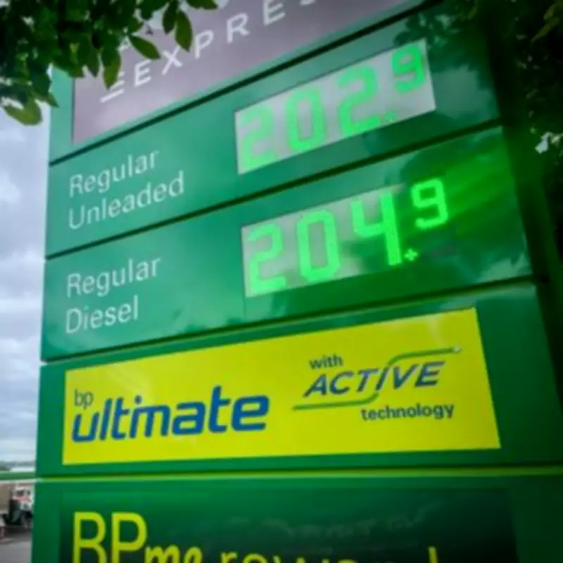 Driving Instructor Reveals Simple Fuel-Saving Technique That Cuts Costs by 15%