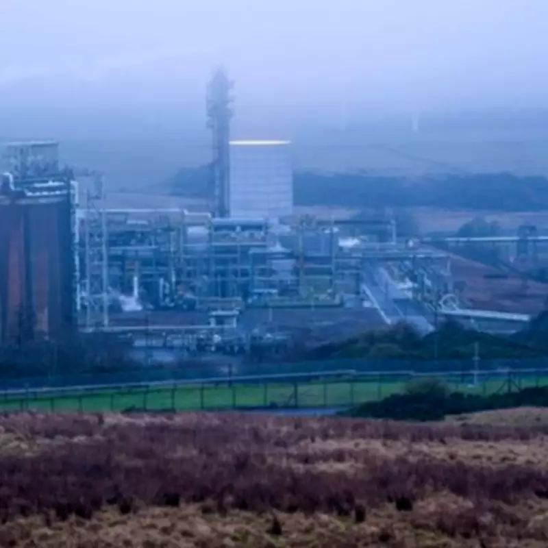 ExxonMobil Shuts Mossmorran Plant After 40 Years, Threatening 400 Scottish Jobs