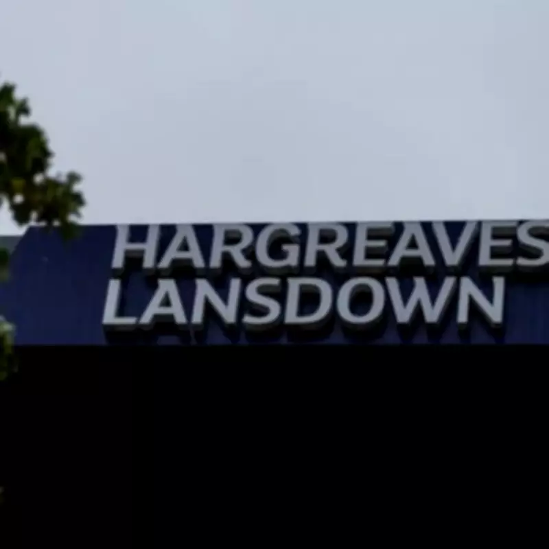 Investors Withdraw Millions from Hargreaves Lansdown Amid Fee Restructure