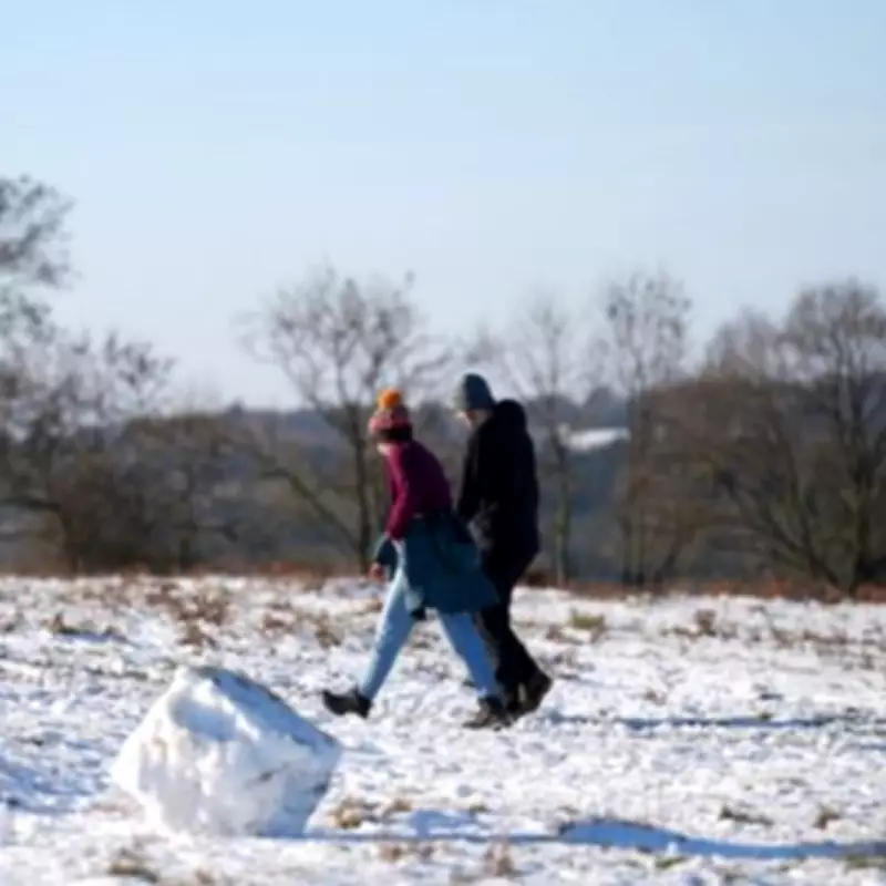 Met Office Issues Freezing Fog Alert for 42 UK Areas on Monday Morning