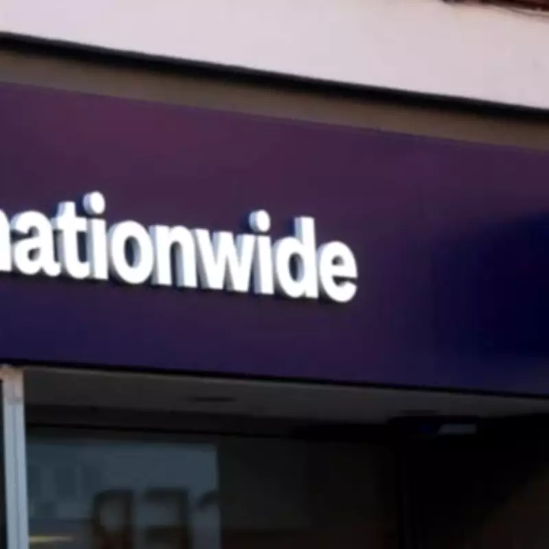 Nationwide Customers Can Secure £200 Bonus by Switching to Santander