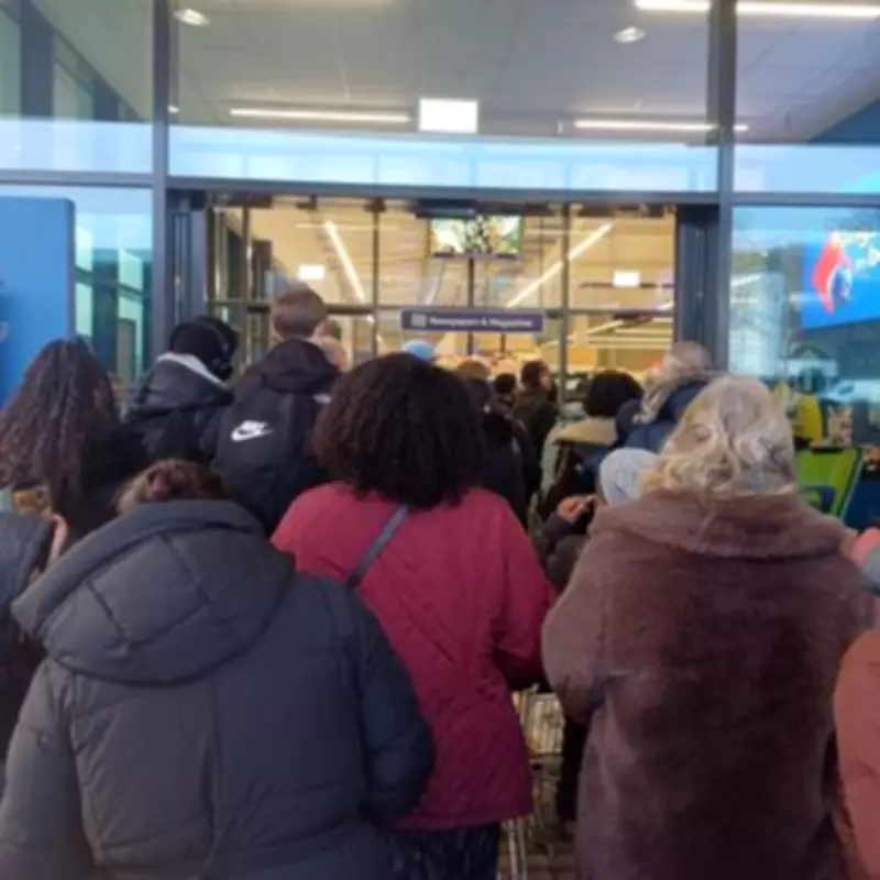 New Lidl Supermarket Opens in Kingstanding, Birmingham, Drawing Crowds