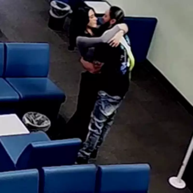 Probation Officer Jailed for Kissing Convicted Murderer During Prison Visit