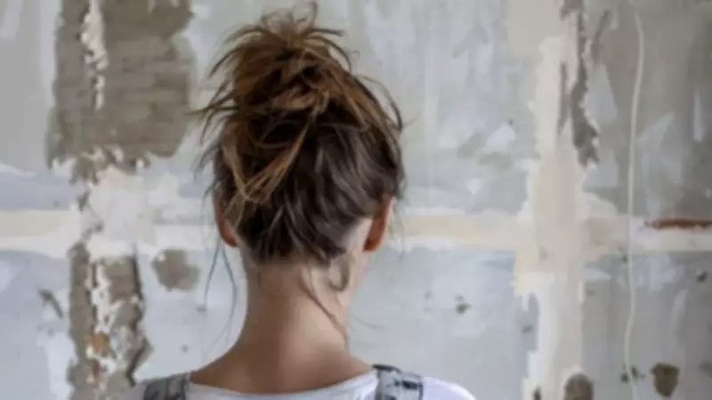 Revitalize Your Rooms: Simple Paint Solutions Over Costly Renovations