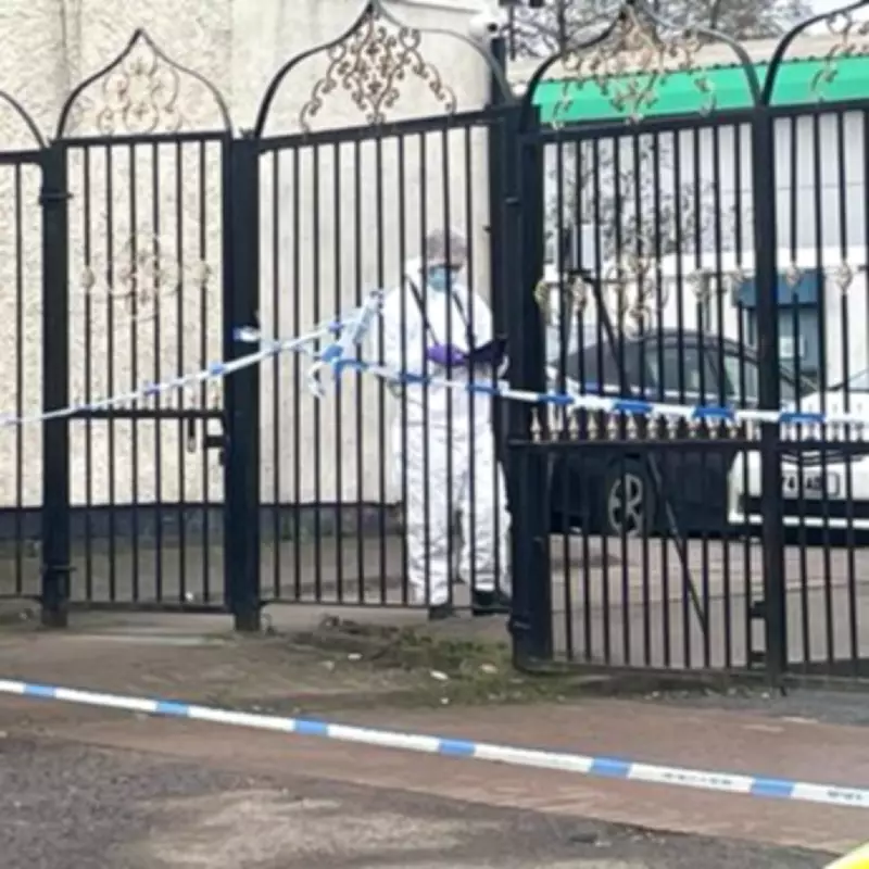 Smethwick Mosque worshippers told to 'go back inside' after fatal stabbing