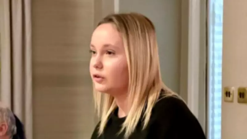 Student's Quiz Night Raises £1,000 for Leicester Homelessness Charity