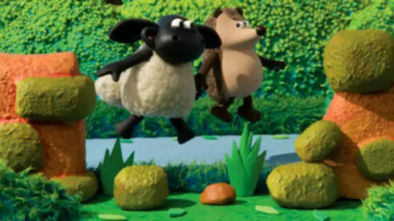 Timmy Time's Hedgehog Walk: Aardman's Spring Wildlife Challenge for Families